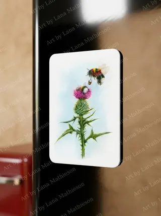 BUMblebees design on a fridge magnet.
